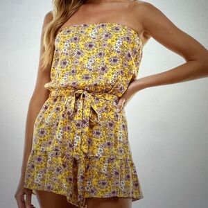 BE BOP JUNIORS FLORAL STRAPLESS ROMPER BRAND NEW